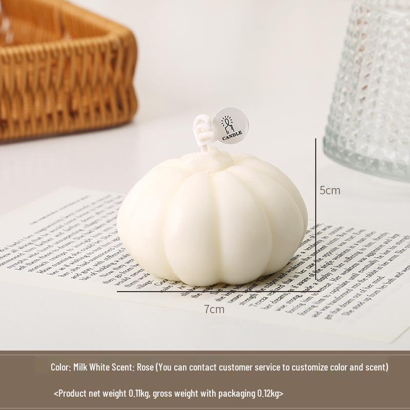 Pumpkin-Shaped Halloween Scented Candles - Perfect for Parties & Weddings