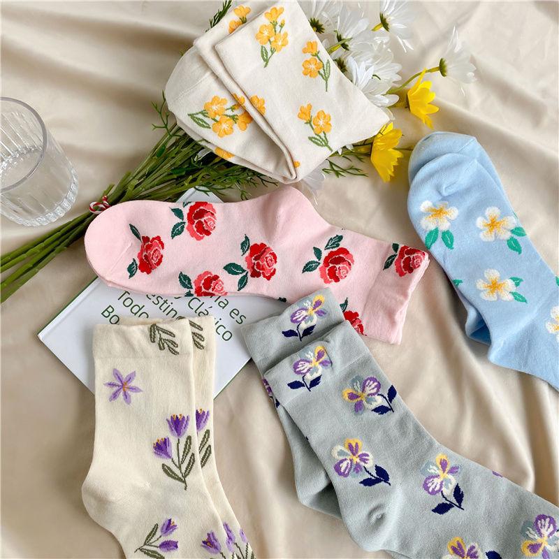 Sock Children's Mid-length Spring-autumn Cotton Socks, Cute and Sweet Flowered Socks, Versatile for An Academic Style.