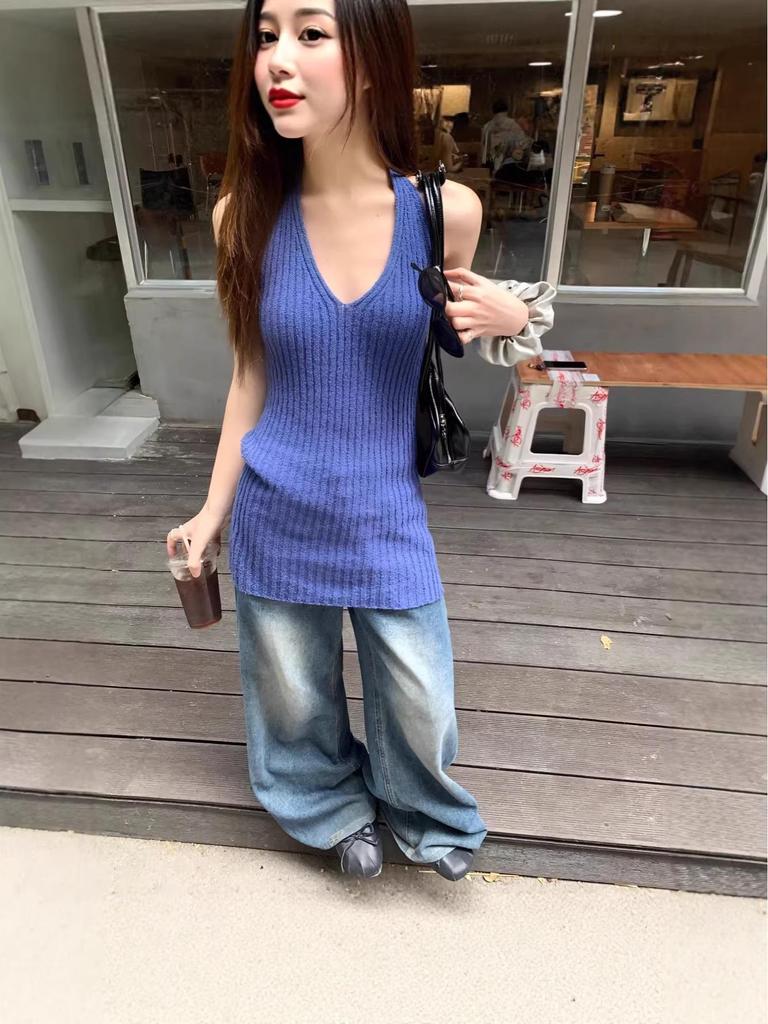 2026 Spring/Summer Backless Halter Knit Top - Slimming & Versatile Korean Style for Women