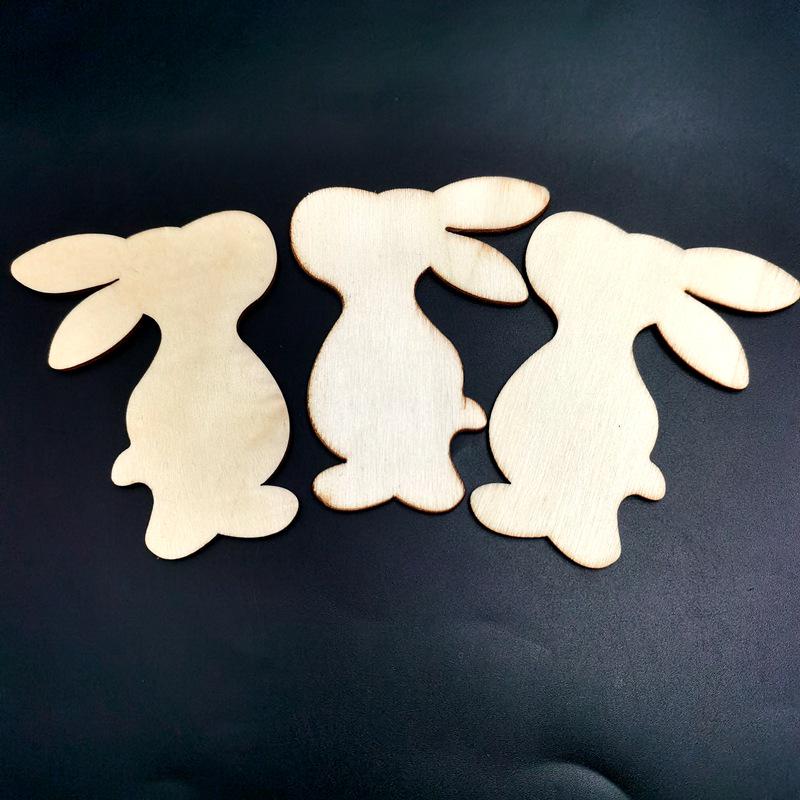 Украшения в виде пасхального кролика: Набор для творчества: Расписные яйца и деревянные украшения-кролики