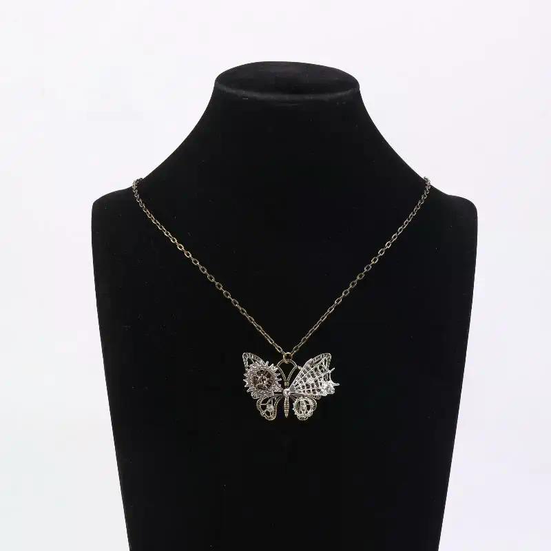 Schöner Schmetterlingsanhänger mit verschiedenen Zahnrädern Mechanische Steampunk Halskette Vintage Schmuck Geschenk