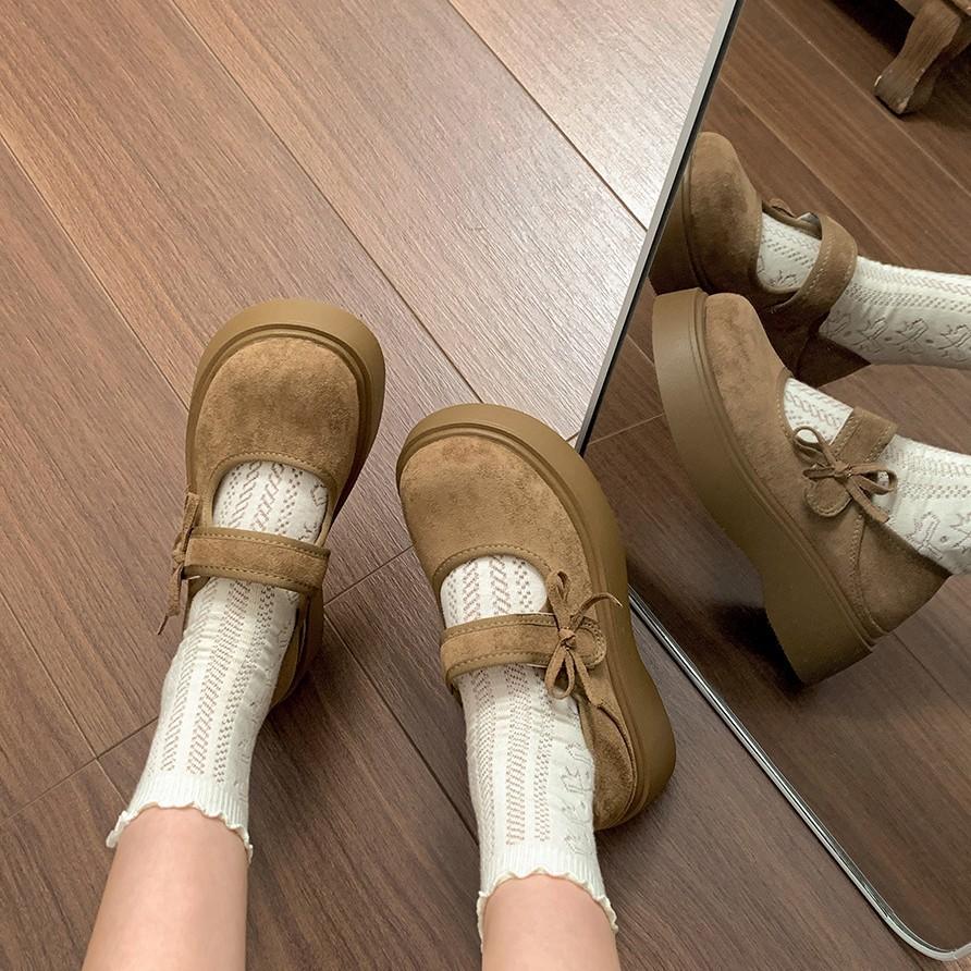 Retro French white thick-soled light-mouth cool single shoes women's summer 2025 new models with skirts to increase the height of round-head Mary J