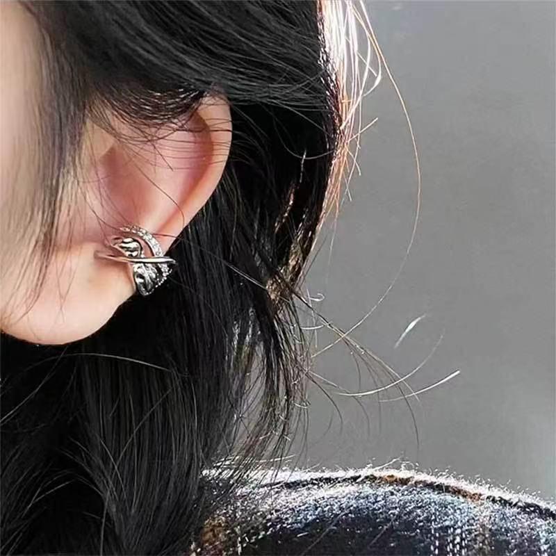 Elegant Zircon Stacked Ear Cuff: Trendy, Non-Piercing Multi-Layer Metal Earrings