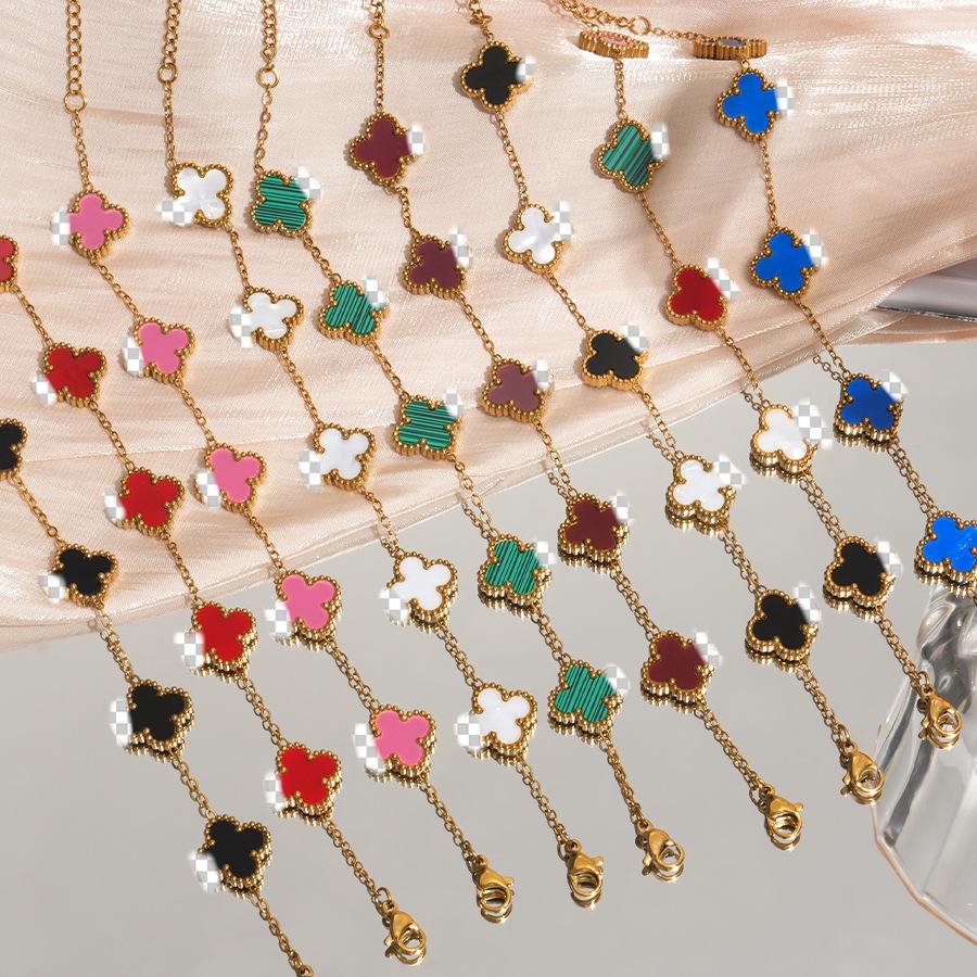 Fashionable Leaf Grass Bracelet Light Luxury High End Accessories Novice Accessories Women's European and American Illusion Color Candy Color Bracelet