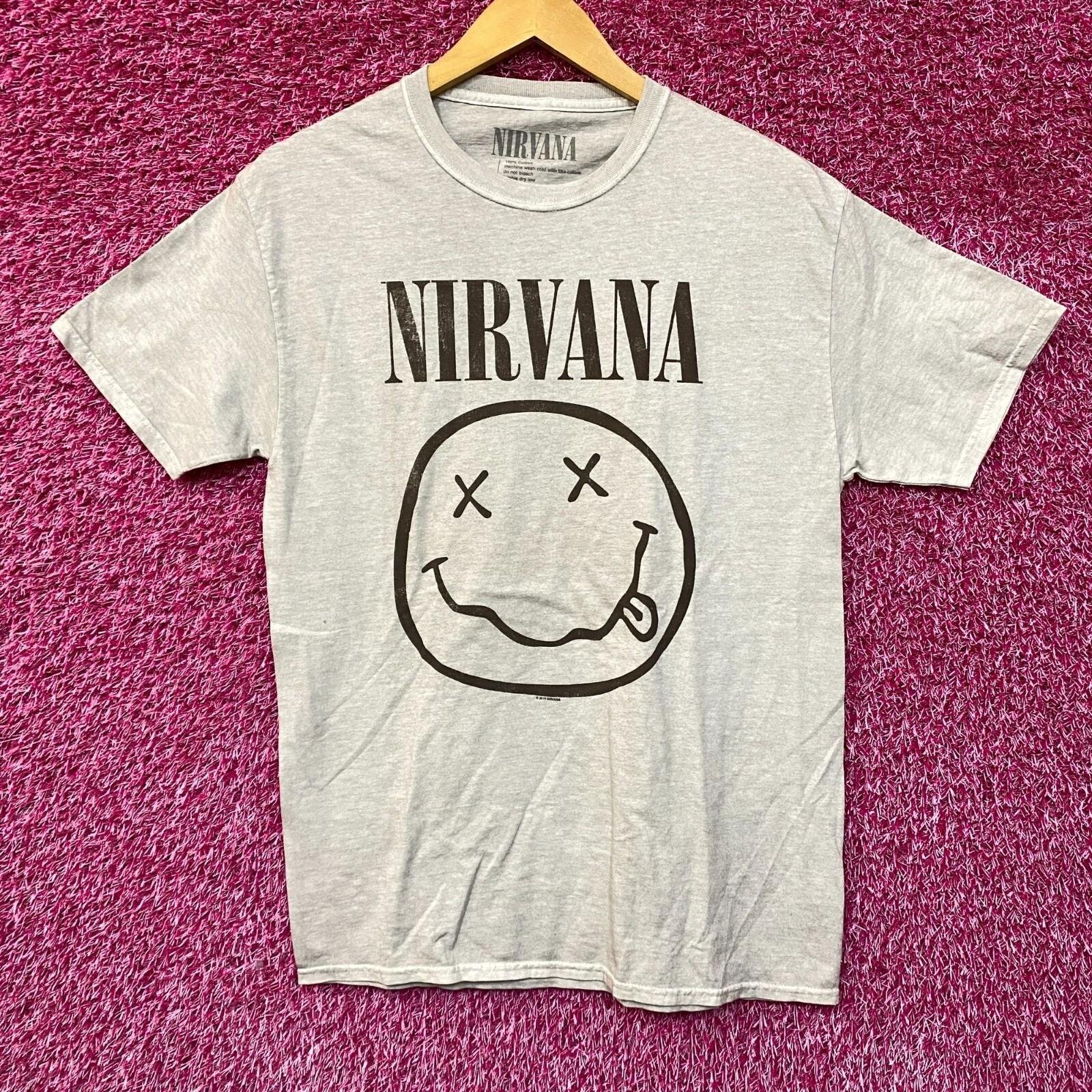 Nirvana Nevermind Gray Grunge Tshrit size Medium XXL
