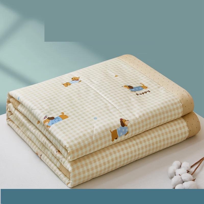 Brangdy Lightweight Summer Air Conditioning Quilt