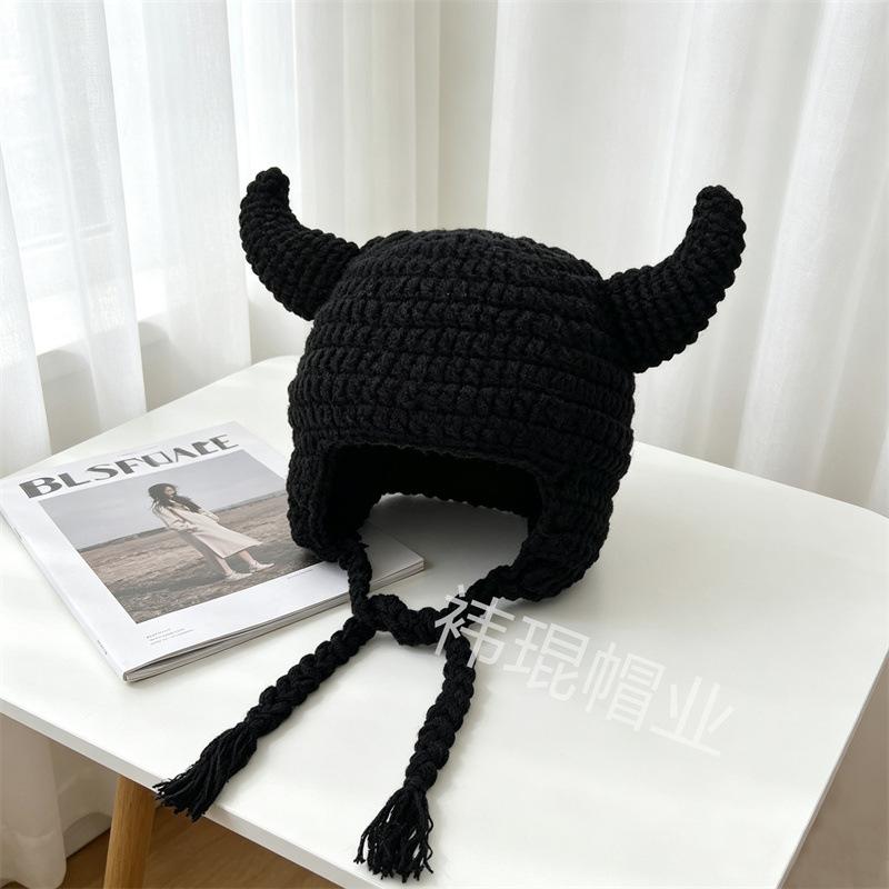 Autumn and Winter New Funny Cartoon Cute Wool Hat Warm Knitted Pullover Hat Handmade Crochet Hat