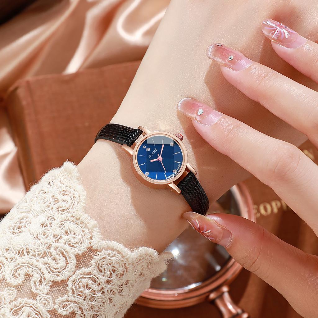Casual Retro Roman Dial Quartz Watches Ladies Rectangle Leather Strap Wristwatch Clock Fashionable for Women Reloj De Mujer