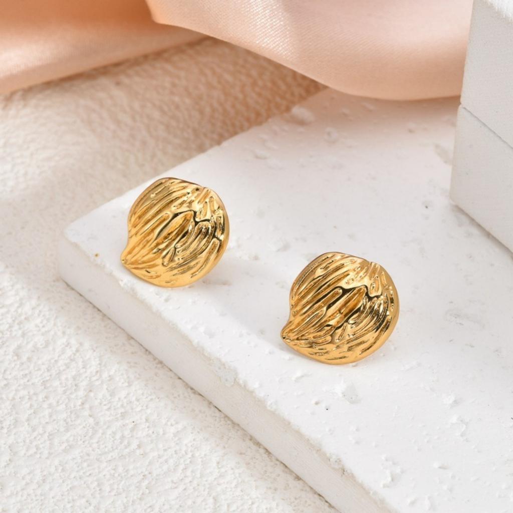 1 Pair Stylish 18K Gold Plated 304 Stainless Steel Ear Post Stud Earrings Heart Flower Butterfly Starfish For Women Gift