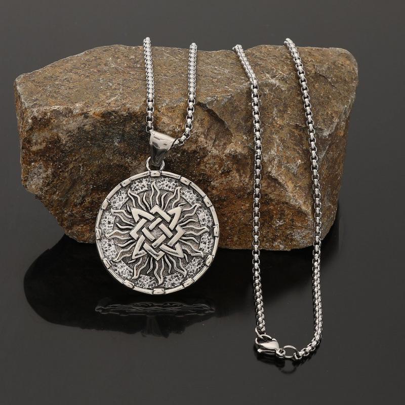 Vintage Viking Style Celtic Knot Pendant Necklace Men's Party Accessory