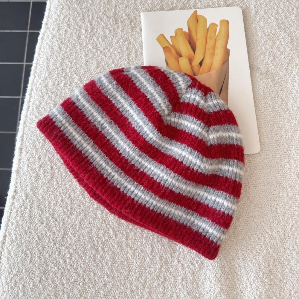 56-58cm Size Warm Winter Beanie Polyester Soft Cold Proof Hat Stripe Knitted Beanie Hat  For Women