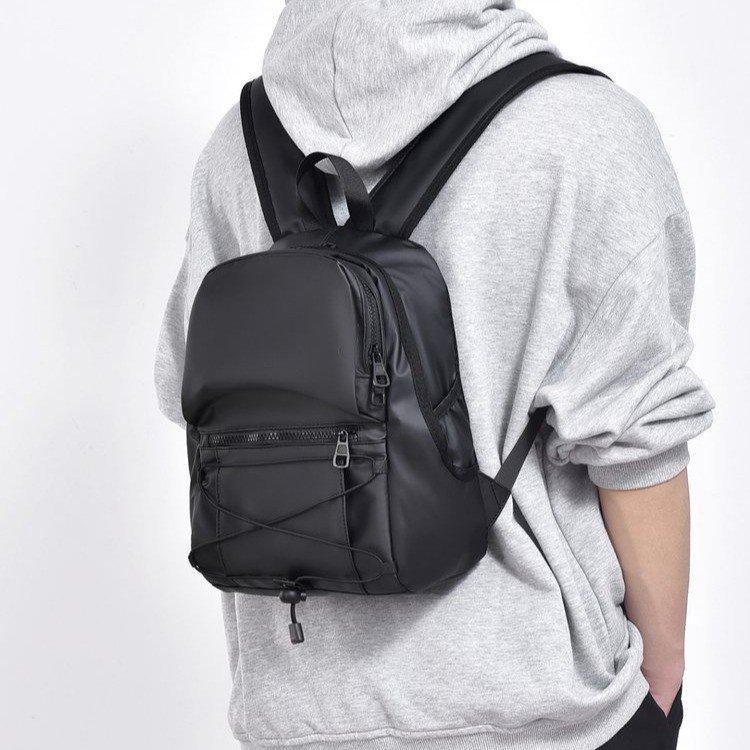 Mehrere Taschen Leichter Lässiger Kleiner Rucksack für Herren Reise Wasserdicht Handgepäck Kleiner Rucksack Mode Sport Kleiner Rucksack für Herren