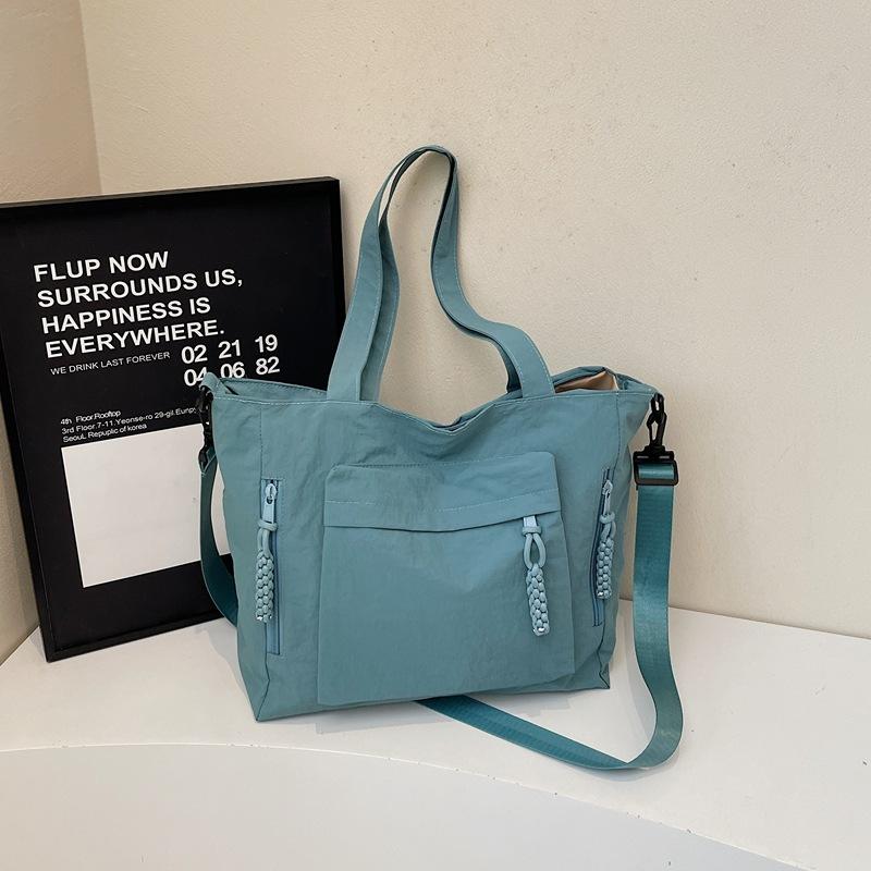 Casual large-capacity handbag women's 2025 new simple nylon cloth tote bag shoulder messenger travel bag