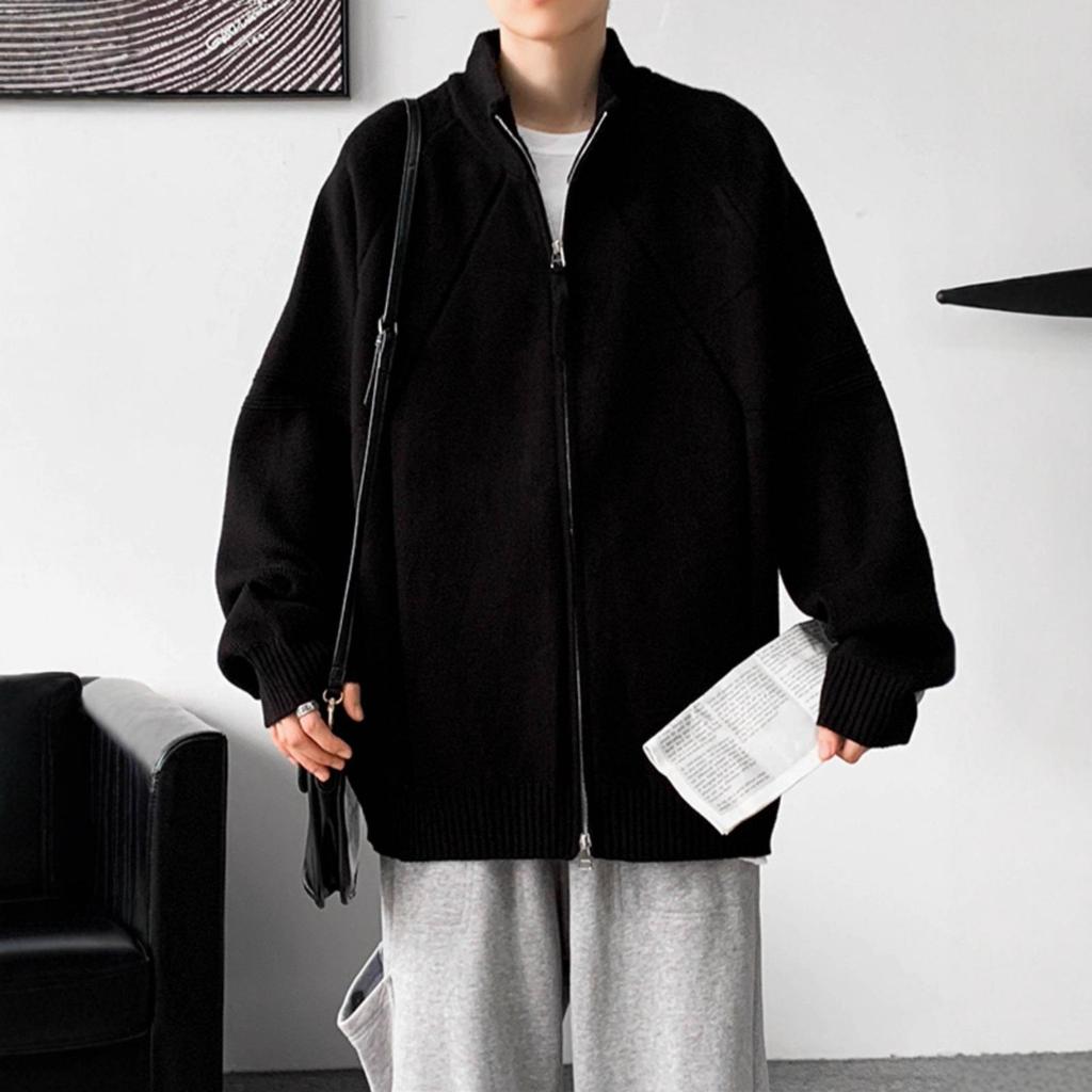 Herren-Strickjacke mit Stehkragen, locker geschnitten - Trendige amerikanische Strickware für Frühling und Herbst