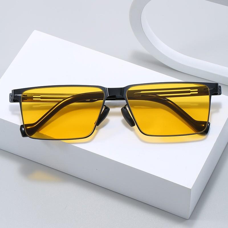 Photosensitive Color-Changing Glasses Men'S Square Sunglasses Polarized Sunglasses Anti-Ultraviolet Super Elastic Steel Leather Color-Changing Tide