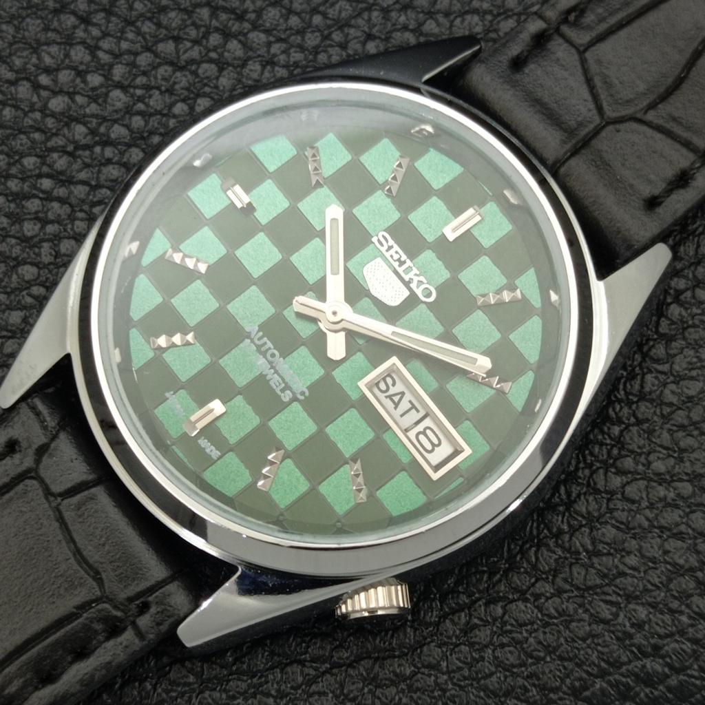 REFURBISHED AUTOMATIC SEIKO 5 MENS WATCH JAPAN MADE GREEN DIAL CUSTOM a440125-2 QV90-a440125