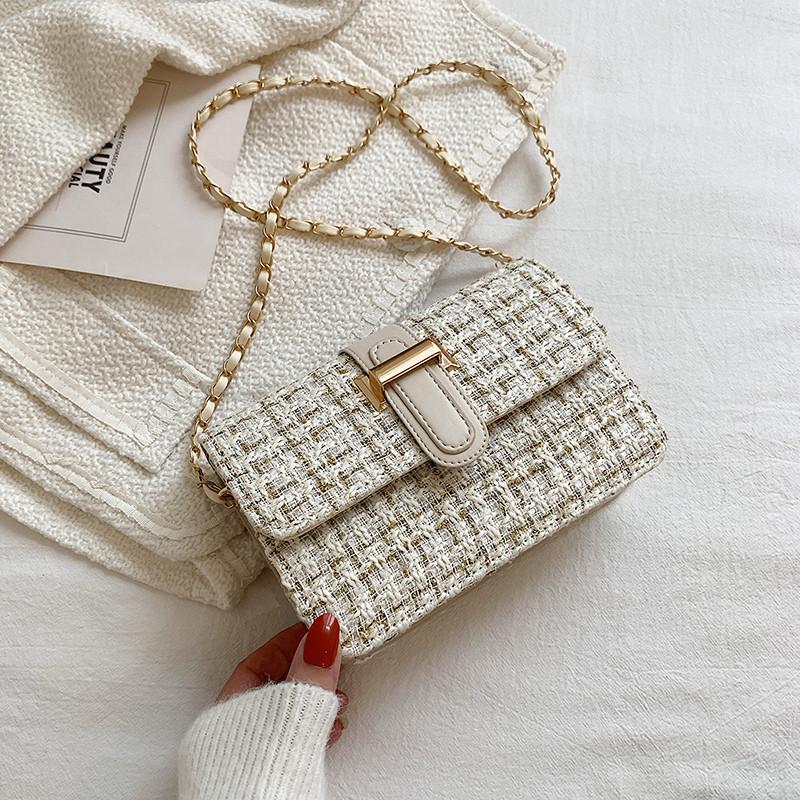 Casual Trendy and Fashionable Small Bag for Women In Summer Niche Design Small Square Bag New Fashionable and Beautiful Crossbody Bag