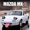 1/32 Mazda MX5 MX-5 Slitina Tlakově litý Model Hračka Auto Zvuk a Světlo Stahovací Dětská Hračka Sběratelský Předmět Dárek k Narozeninám