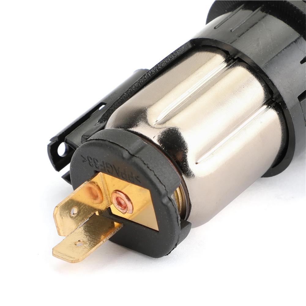 Plugg & Stikkontakt Sigarettenner 98AG15K047AD For Ford C-Max Kuga Transit Connect