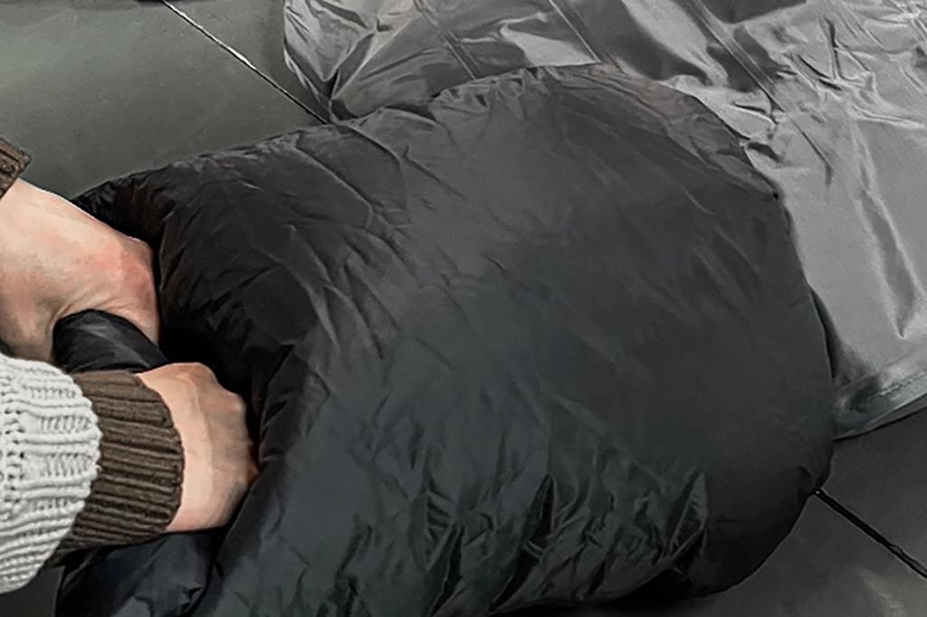 Kakuri Sangyo KAKURI Urethane Air Mattress, Camping Mat, Tent Mat, Hybrid, Disaster Prevention, Small, Compact