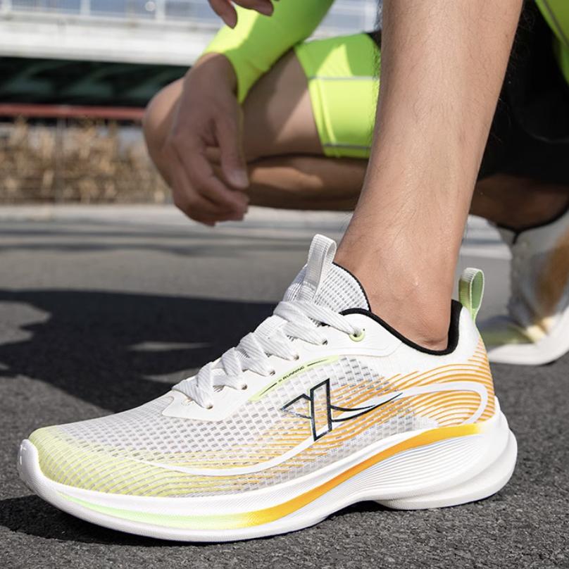 Xtep Wind Chaser Simple Comfortable Non-Slip Lightweight Durable Low-Top Short Distance Running Shoes Men sneaker White Green Orange 875219110064-1