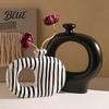 Minimalist Resin Vase Flower Vase Hollow Circle Art Modern Floral Artistic Rope Arrangement Holder for Home Living Room Bedroom Table Ornament