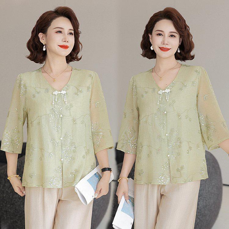 Chic Summer Seven-Sleeve Top for Women Over 50