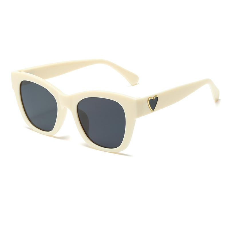 Exquisite Square Sun Glasses Women Men Heart-shaped Decoration Sunglasses Party Travel Female Male Eyeglasses