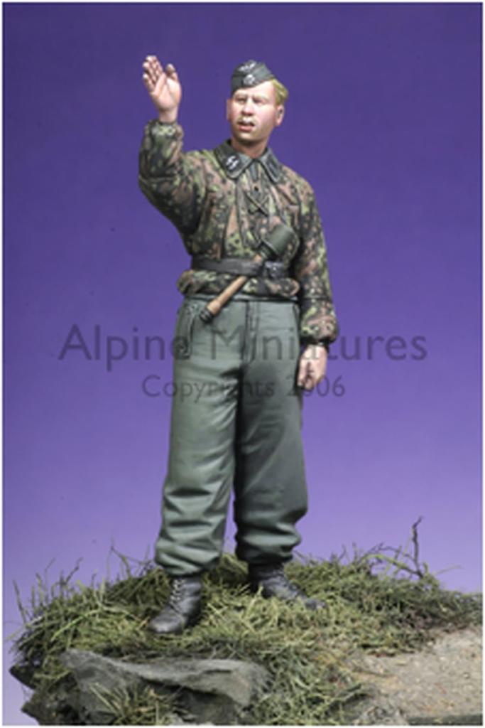 Alpine Miniatures SS Tank Scout Resin Kit AM35043 1/35 (Person)