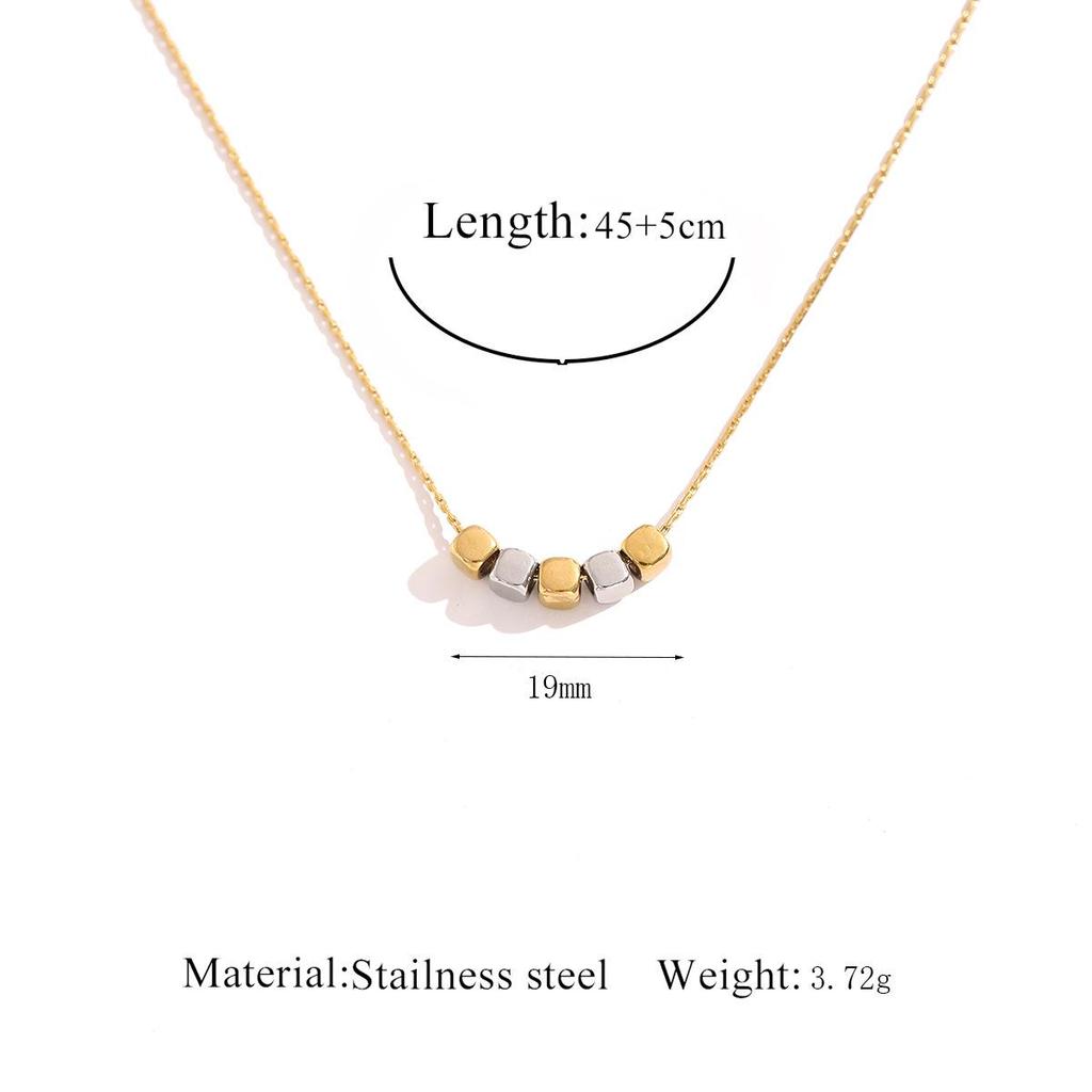 Retro Koreanischer & Japanischer Stil Gold Edelstahl Quadratischer Anhänger Halskette für Damen - Schlüsselbein Kette, Cool & Vielseitig