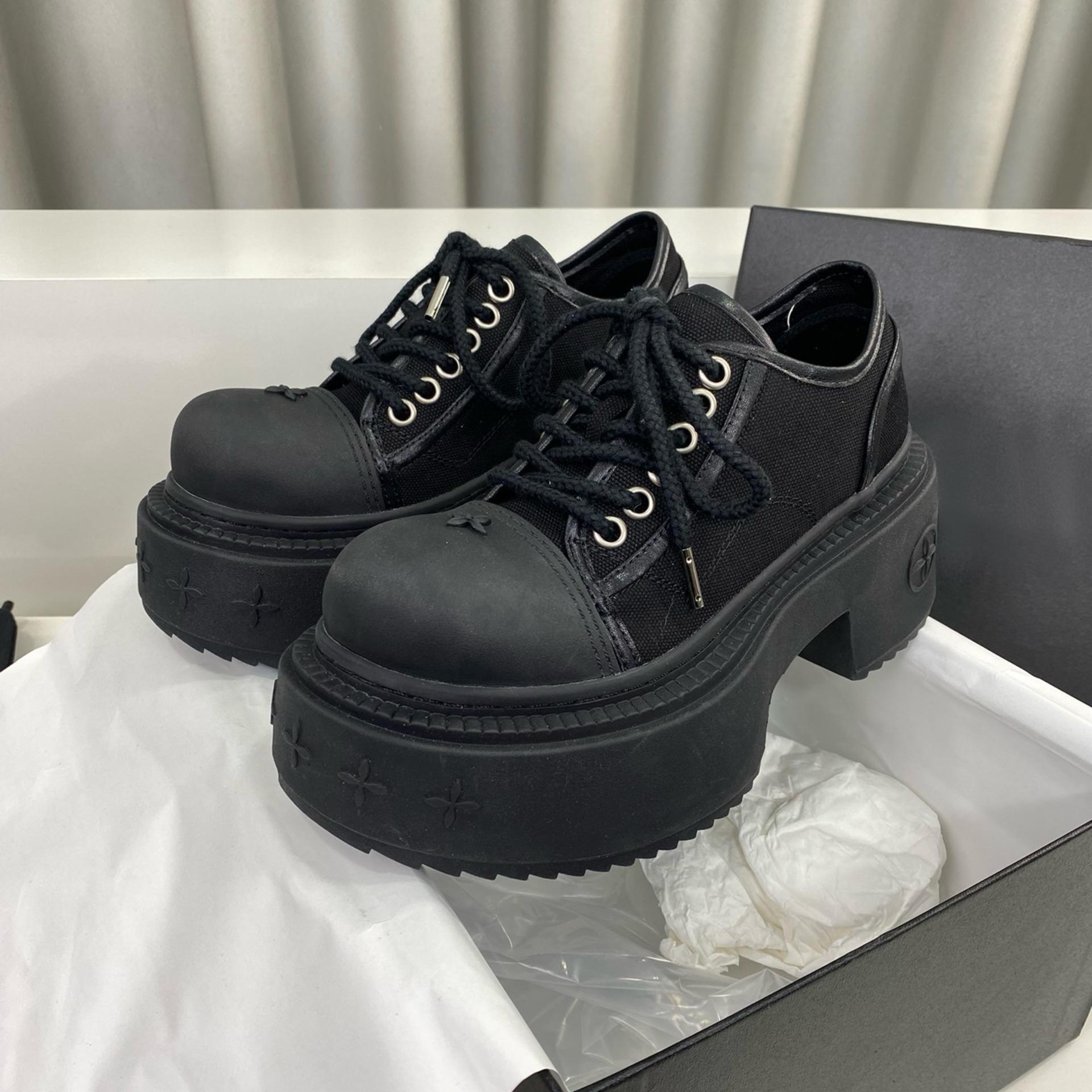 

[Spot] Cross flower derby shoes women s platform low-top shoes wilderness big head shoes new casual canvas single shoes 35