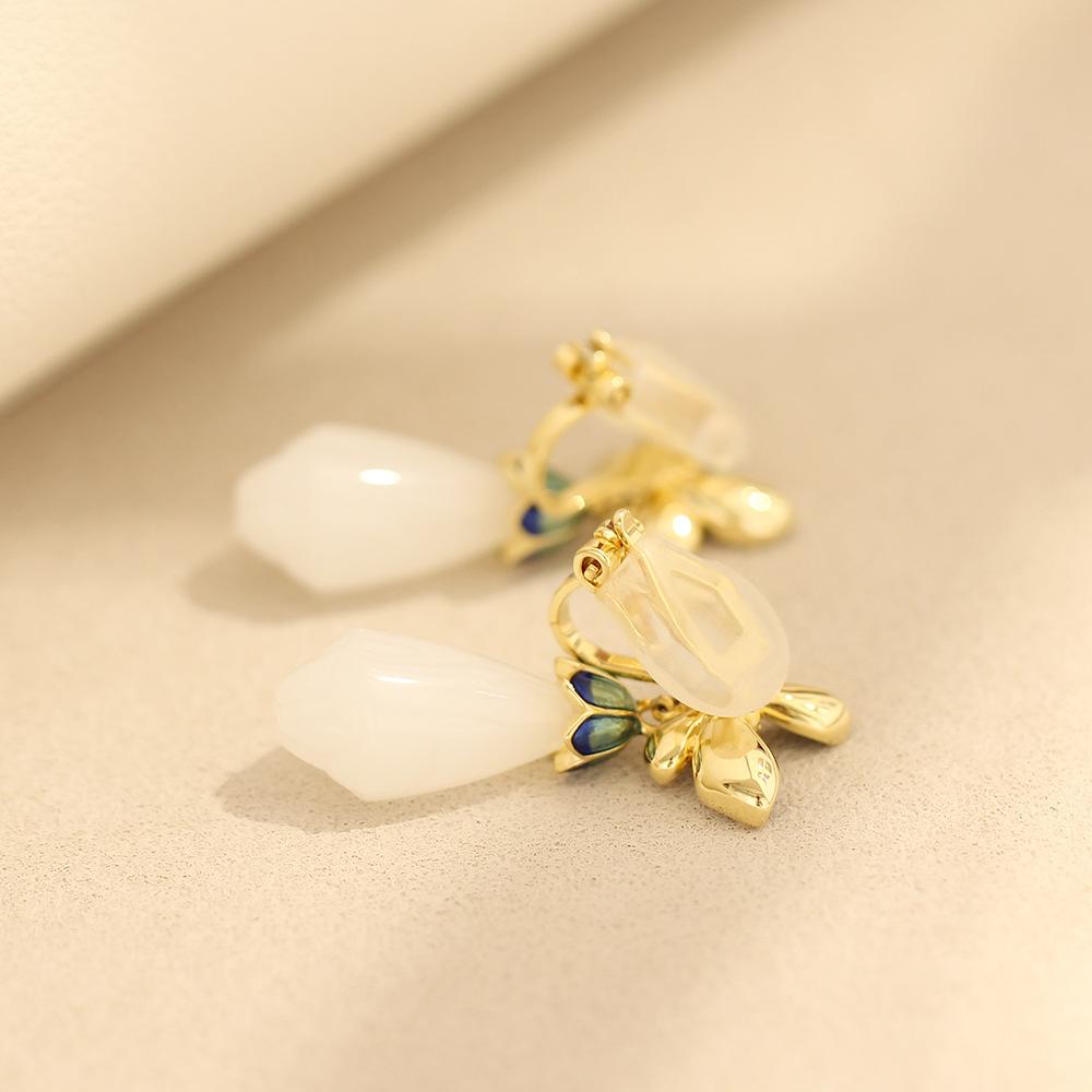 Gericht retro stil tropfendes Öl blaue Schmetterling Ohrringe Magnolienblüten Ohrringe Gold und Silber zweifarbig ohrlose Ohrringe Clips Ohrringe Damen