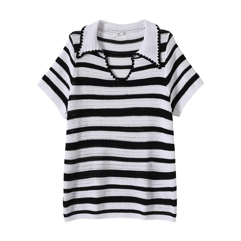 Plus-size Women's Striped V-neck Knitted Short-sleeved T-shirt for Summer Polo-style Top That Goes Well with Any Outfit