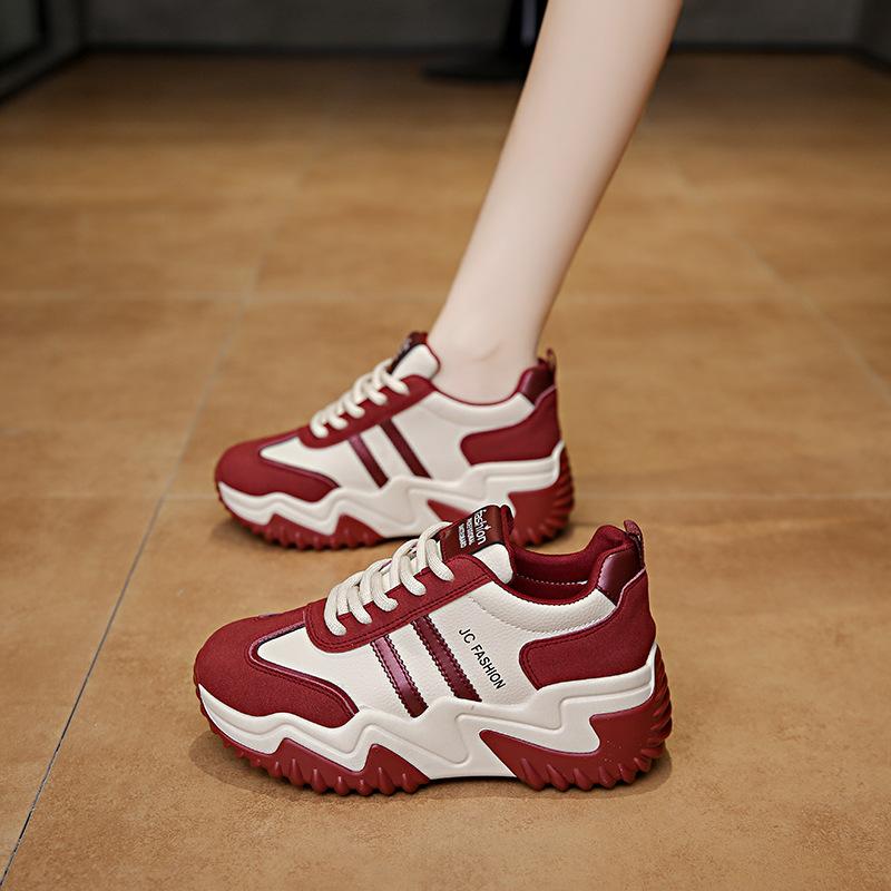 

New casual sports shoes autumn trendy leather thick-soled heightening women s shoes muffin travel dad shoes versatile single shoes 35