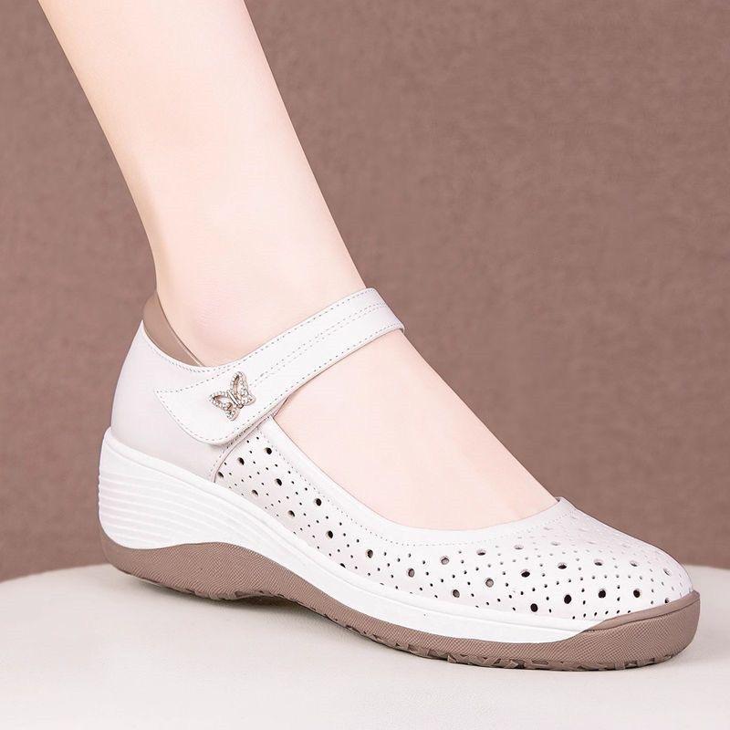 

Женские туфли на платформе с вырезами, лето 2025, новые, легкие и универсальные, дышащие, нескользящие, удобные, увеличивающие рост, материнские туфли, сандалии 40