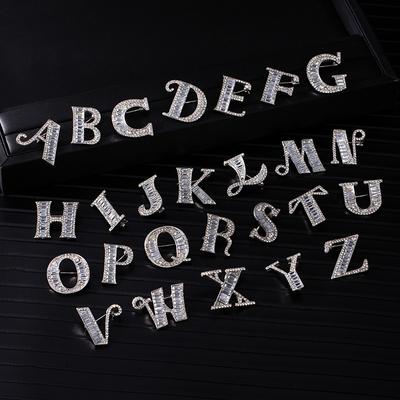 26 English Alphabet Brooches, Men'S And Women'S Suits, Collar Pins, Creative Brooches, Rhinestones, Crystal Anti-Light Pins