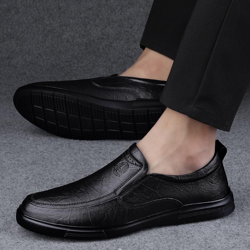 Fashion Men's Leather Business Shoes Men's Comfortable Loafers Handmade Men Casual Shoes New All-match Flats for Men