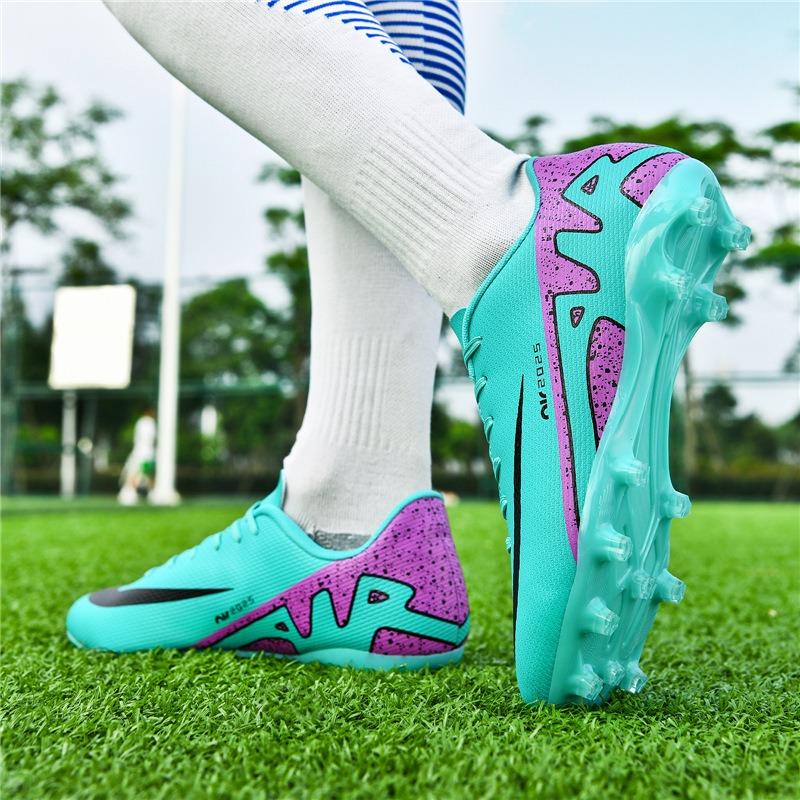 New low-top football shoes men's and women's youth artificial turf long nails broken nails professional football shoes