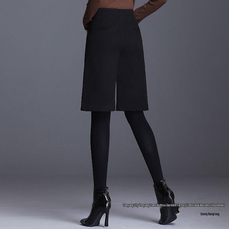 Pantaloncini larghi a vita alta in lana taglie forti da donna 2025 - Moda Autunno/Inverno