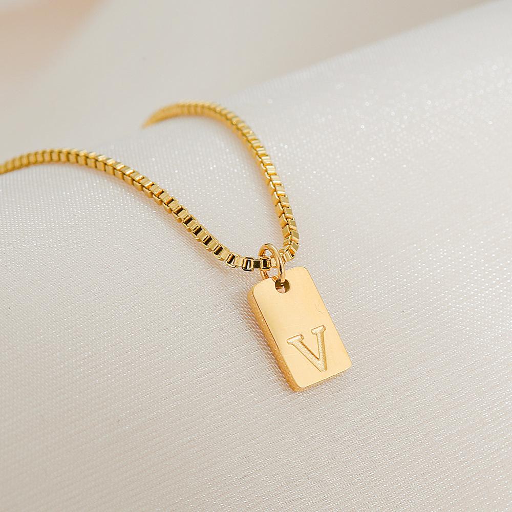 Square Brand 26 English Letters Pendant Necklace Daily Versatile Accessories