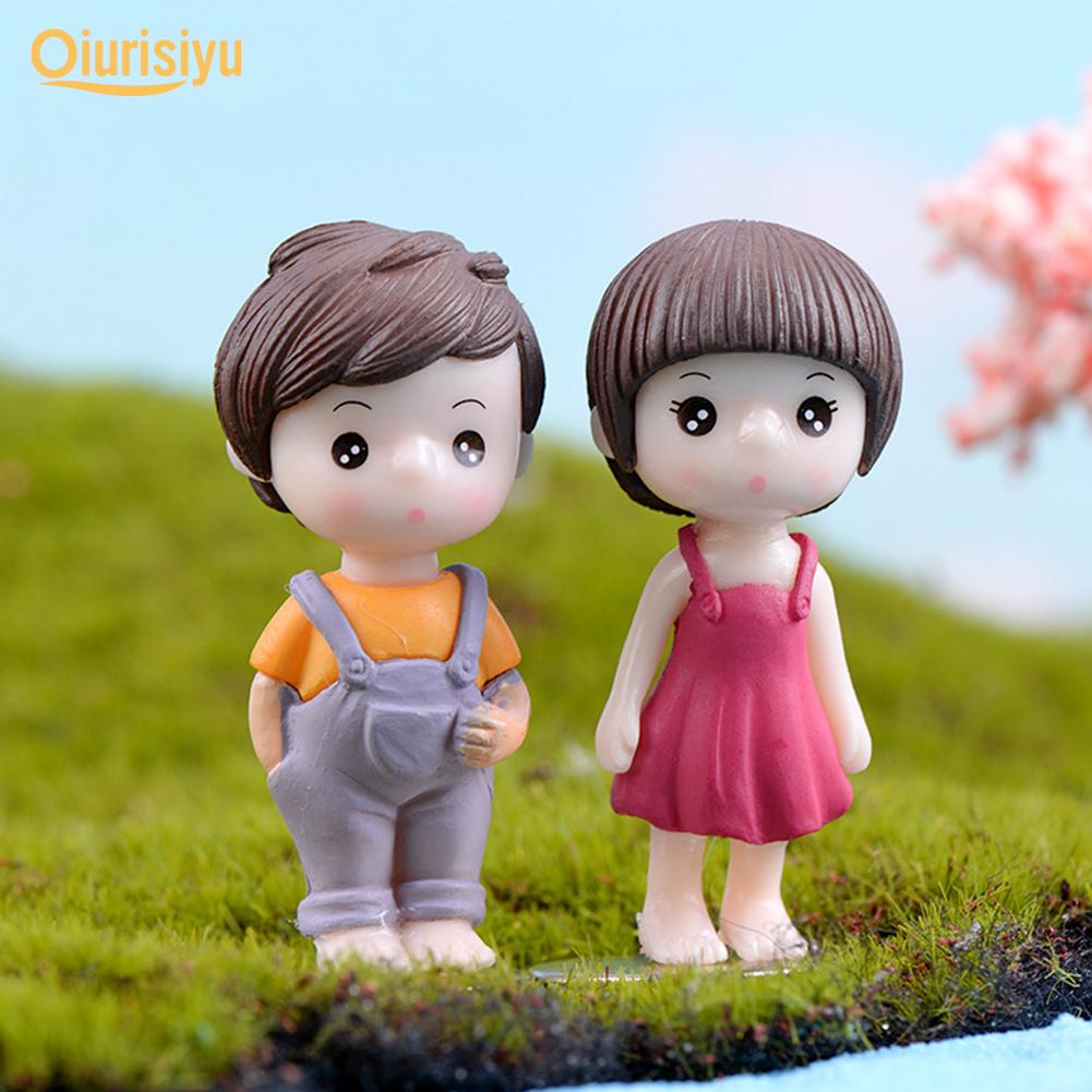2Pcs/Set Resin Boy Girl Couple Model Figurine