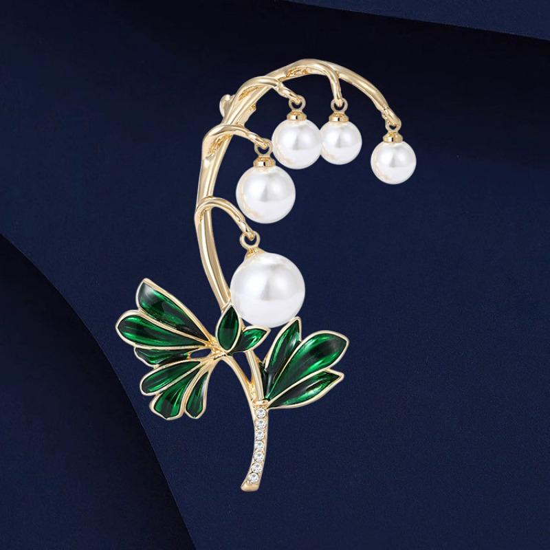 

Fresh Lily of The Valley Enamel Brooch, Artistic and Elegant Plant Corsage, Niche Design Sense Brooch
