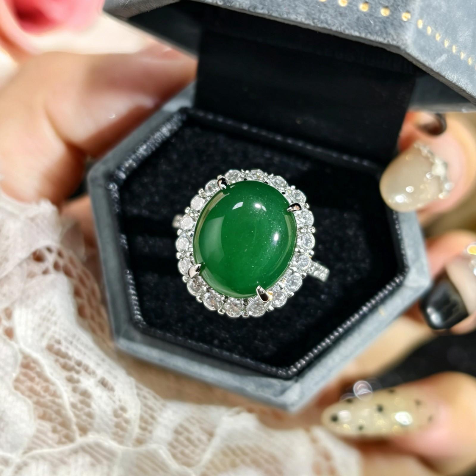 New Pigeon Egg Full of Diamond Green Stud Earrings Open Ring Female, Elegant Temperament Chinese Style Jewelry 2026 Resizable