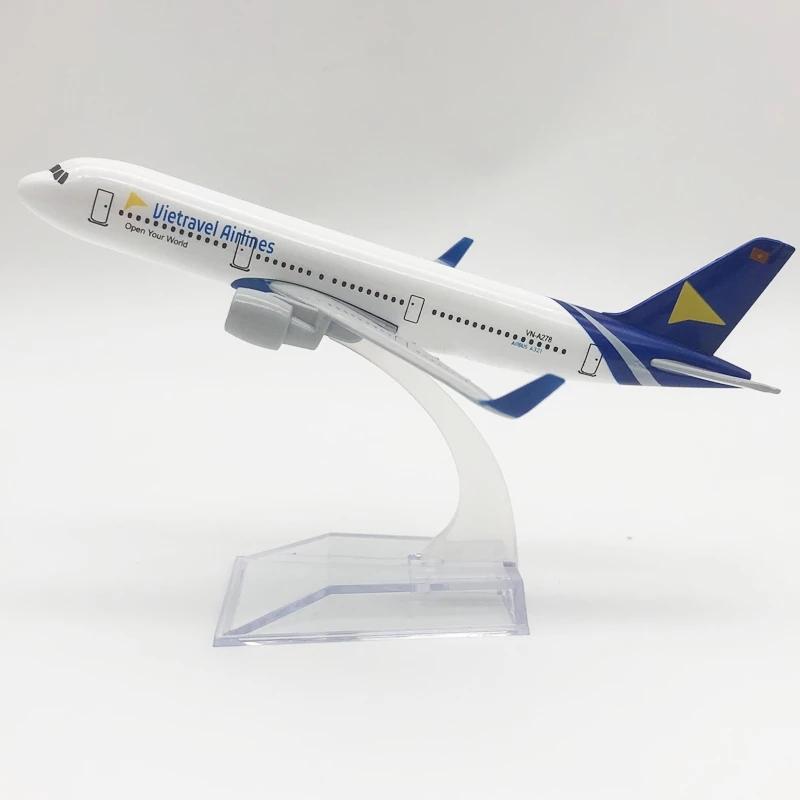 Scale 1/400 16CM Toys Plane Vietravel Airlines A321 Metal Scale Aircraft Souvenir Plane Toy Miniature Airplane