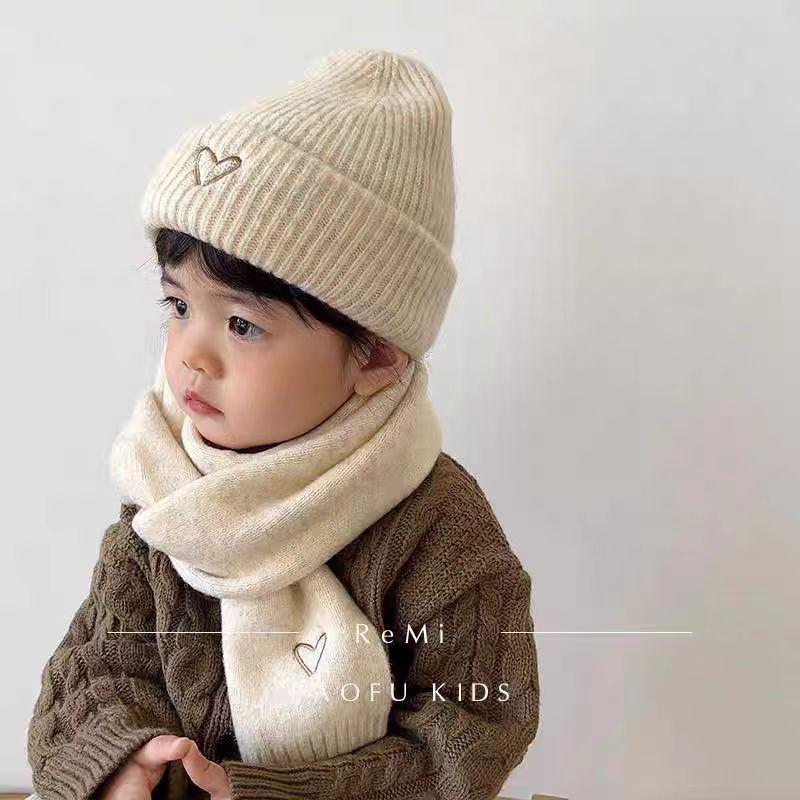 Children's Two-Piece Knit Hat & Scarf Set - Warm Wool, Autumn/Winter, Korean Style for Boys & Girls.