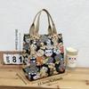 Portable mommy bag, cute cartoon kitten, carry miscellaneous items with you, retro and fashionable outdoor handbag