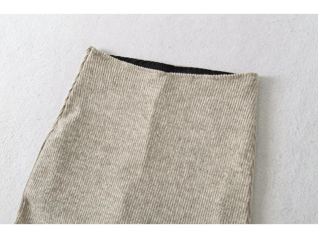 Women's Spicy Retro High-Waisted Knit Mini Skirt - Solid Color, Sexy Hip-Hugging A-Line for Autumn/Winter