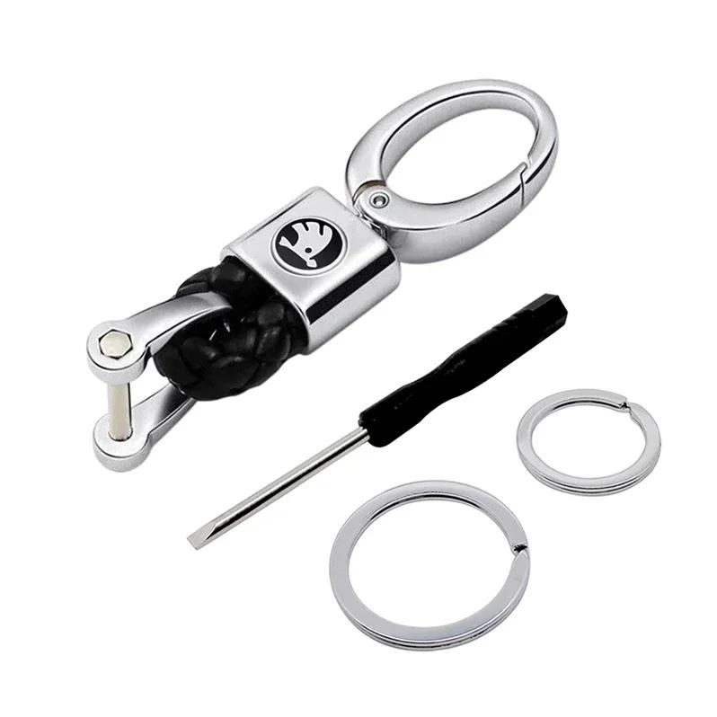 2025 New Key Buckle Chain for Skoda Logo Superb Kamiq Yeti Karoq Tour RS Fabia 2 1 Rapid Kodiaq Octavia 2 A7 Alloy Keyring Car D