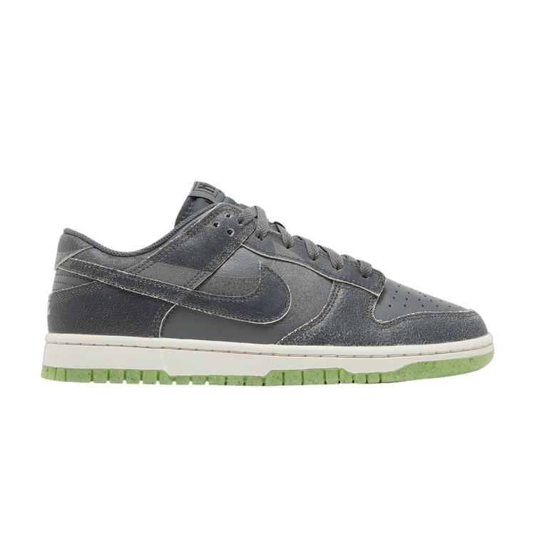 Nike Dunk Low Retro PRM Хэллоуин (2022) 39