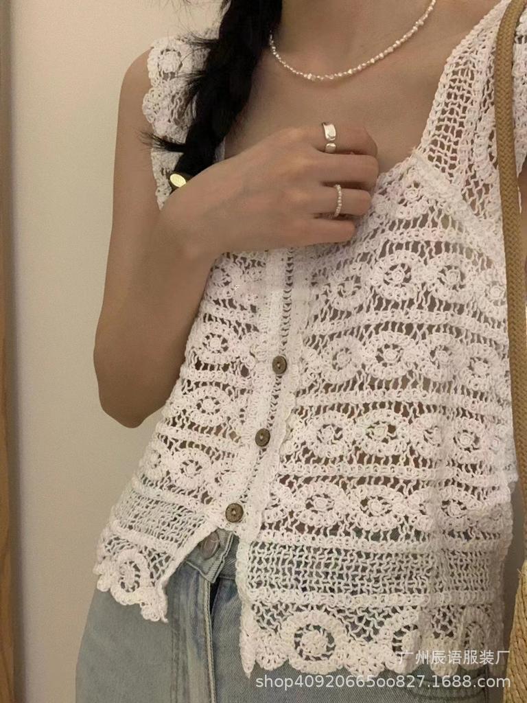 Bohemian Hollowed-out Sling Vest for Women, New Early Spring Large Size Fat Mm Stacked Vest Top